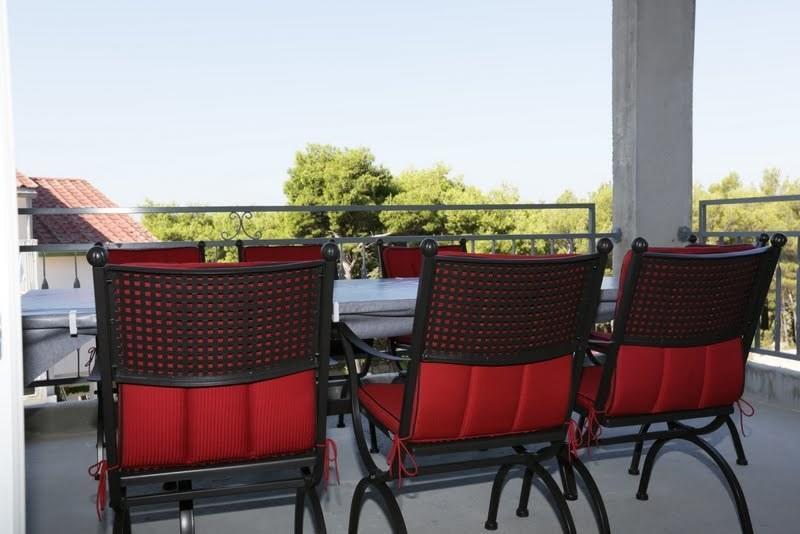 Apartments Lucija Brela Εξωτερικό φωτογραφία
